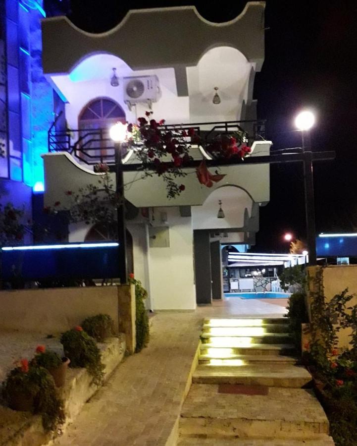Sincer Otel Κουσάντασι Εξωτερικό φωτογραφία