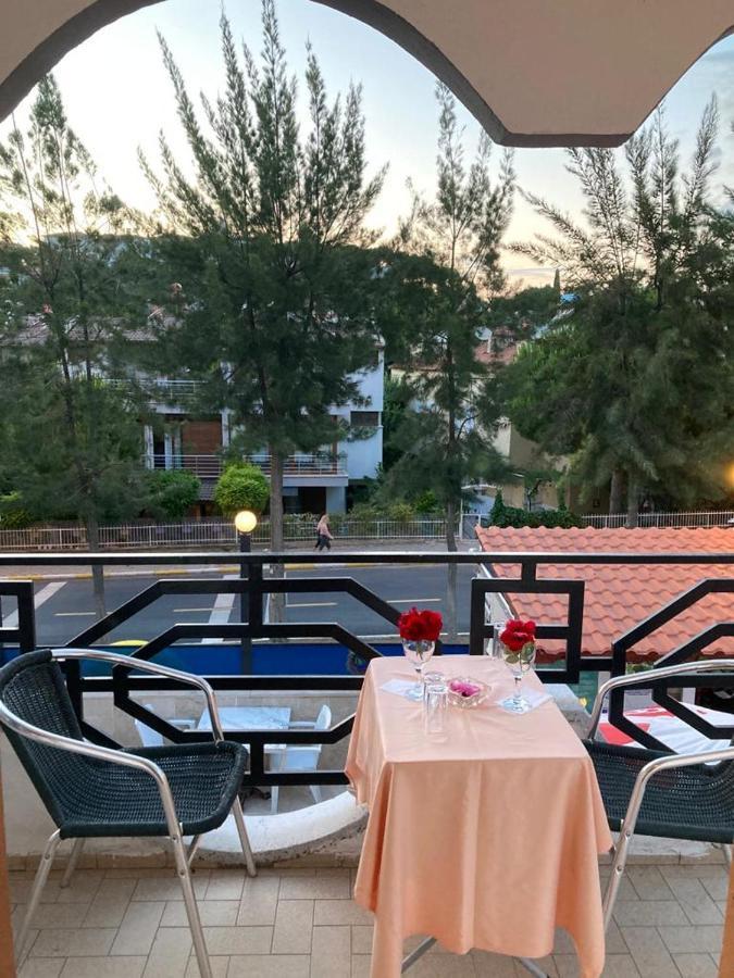 Sincer Otel Κουσάντασι Εξωτερικό φωτογραφία